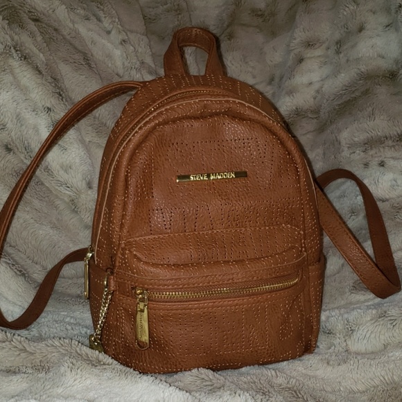 Steve Madden mini Backpack - Picture 1 of 8